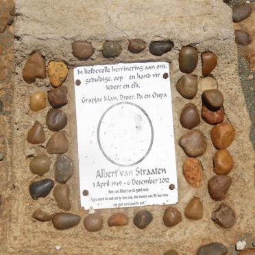 STRAATEN Albert, van 1949-2012