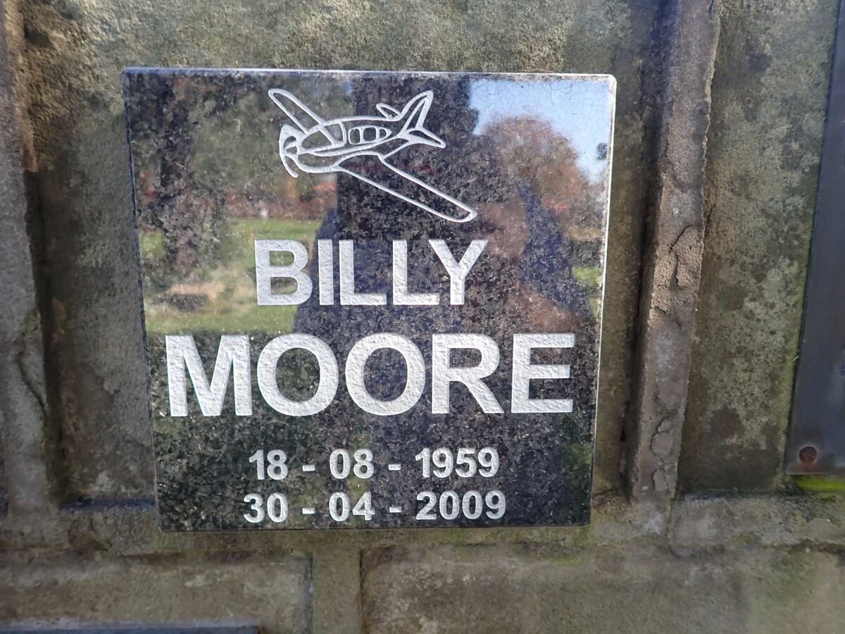 MOORE Billy 1959-2009