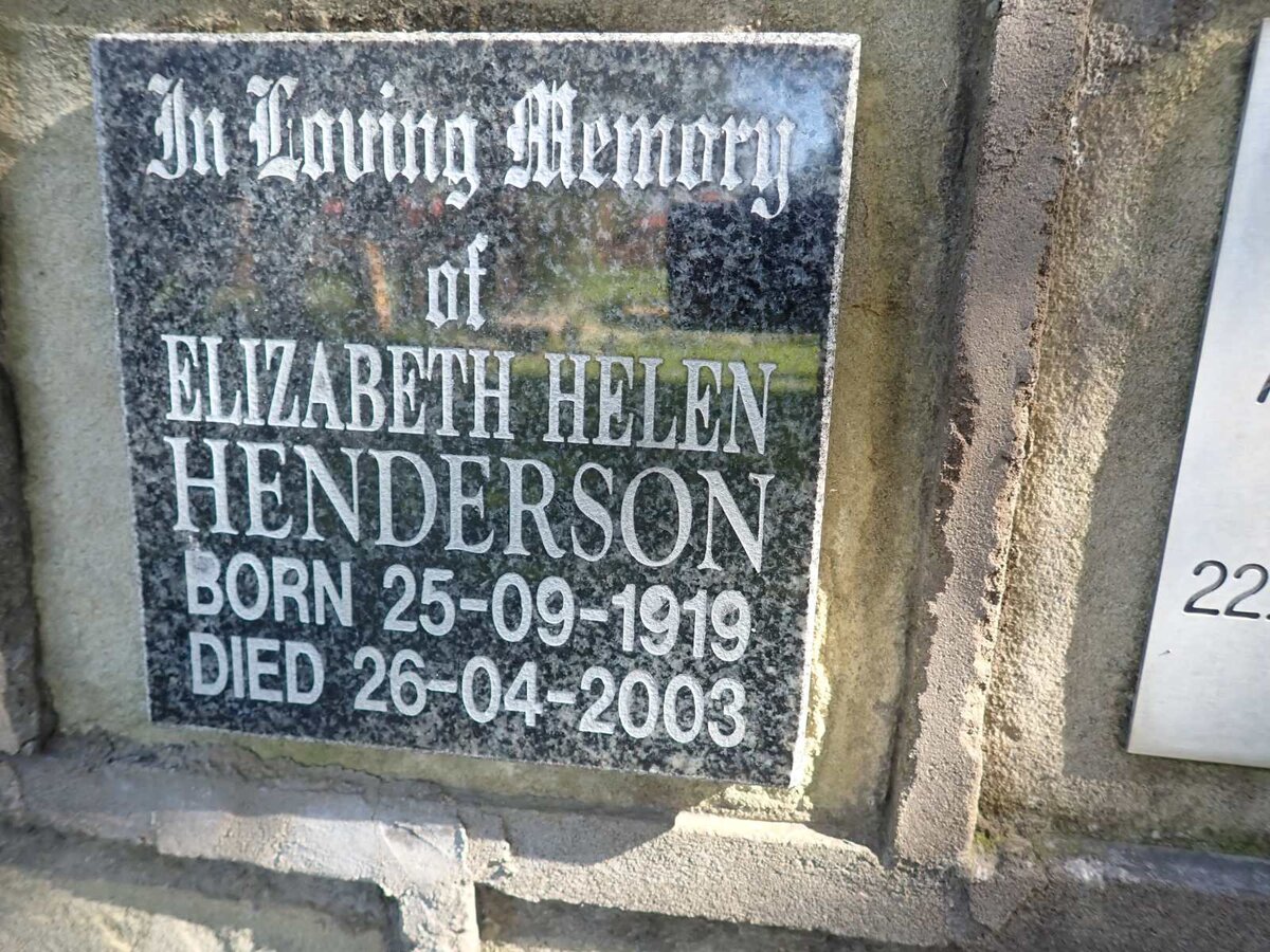 HENDERSON Elizabeth Helen 1919-2003
