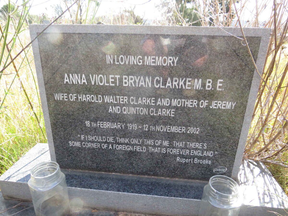 CLARKE Anna Violet Bryan 1919-2002