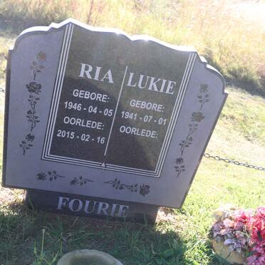 FOURIE Lukie 1941- & Ria 1946-2015