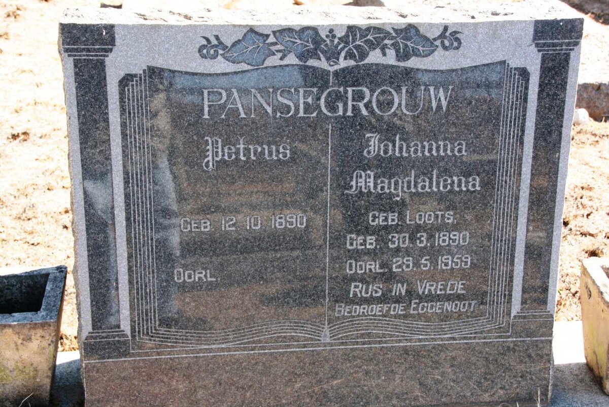PANSEGROUW Petrus 1890- & Johanna Magdalena LOOTS 1890-1959