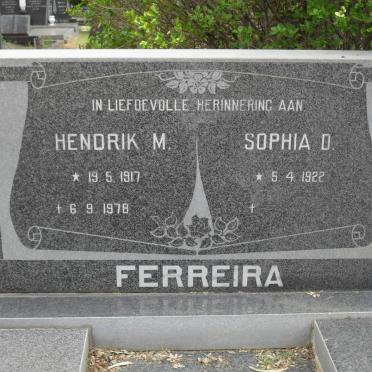 FERREIRA Hendrik M. 1917-1978 &amp; Sophia D. 1922-
