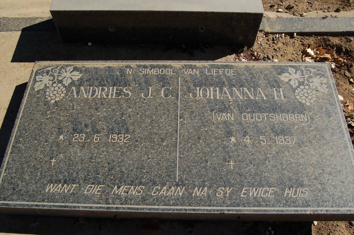 ? Andries J.C. 1932- &amp; Johanna H. VAN OUDTSHOORN 1937-