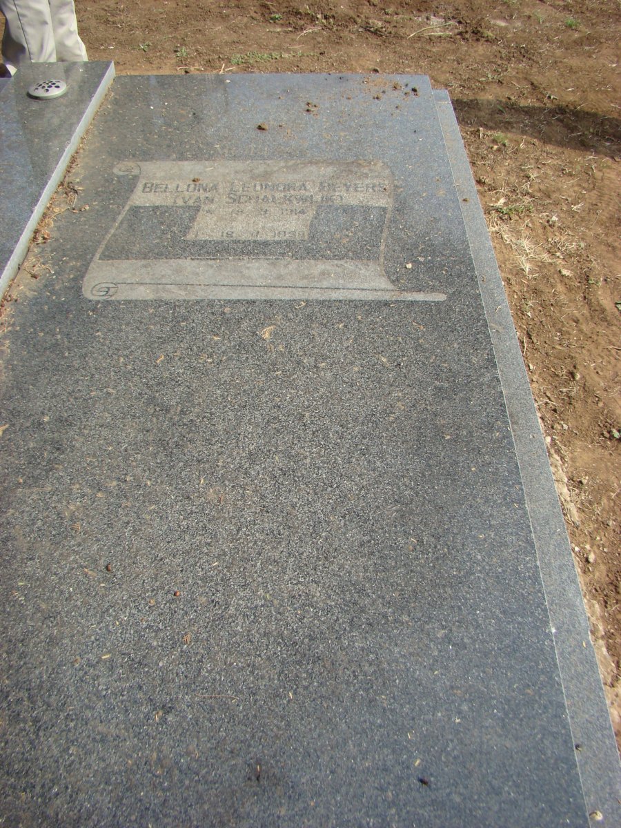 FRONEMAN Bellona Leonora Beyers nee VAN SCHALKWYK 1914-1998