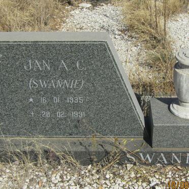 SWANEPOEL Jan A.C. 1935-1991 &amp; Johanna E. DE JONGH 1934- _2