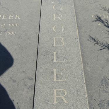 GROBLER Freek 1922-1989 &amp; Corrie 1927-1990