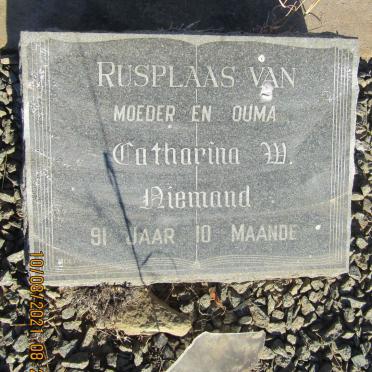 NIEMAND Catharina W.