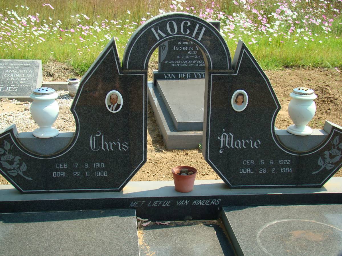 KOCH Chris 1910-1988 &amp; Marie 1922-1984