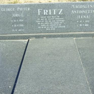 FRITZ George Pieter 1908-1988 &amp; Magdalena Antoinetta 1908-2004