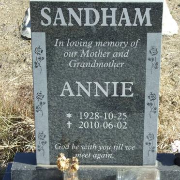 SANDHAM Annie 1928-2010