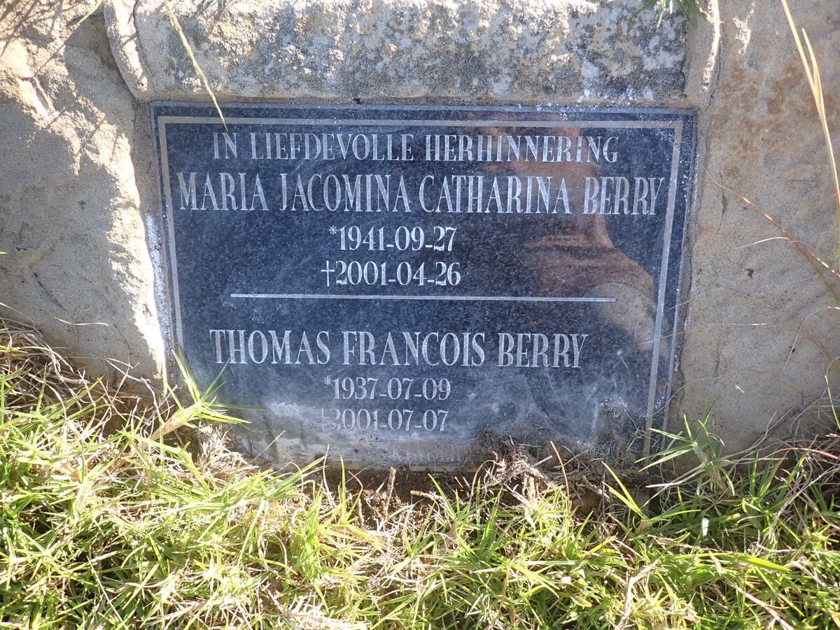 BERRY Thomas Francois 1937-2001 & Maria Jacomina Catharina 1941-2001