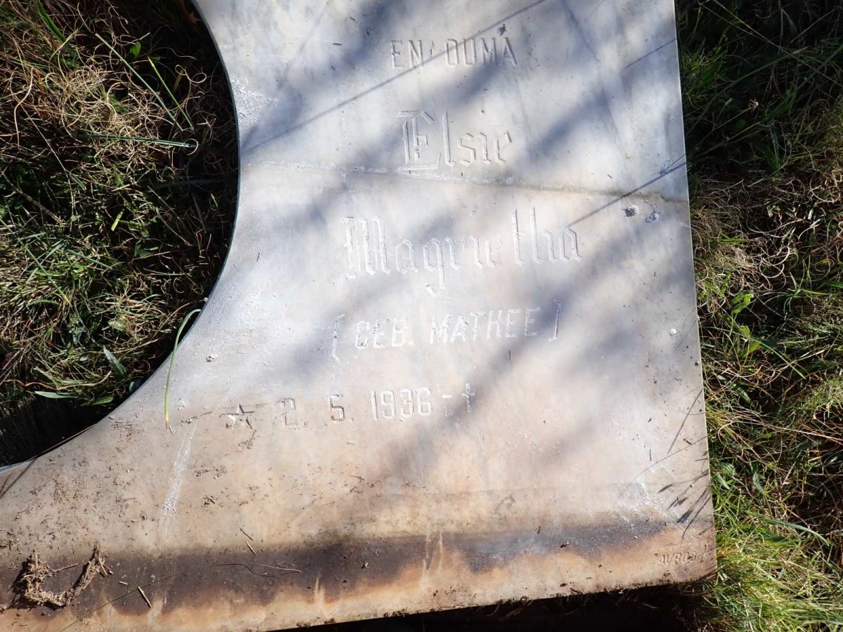 DORFLING Jacobus Marthinus 1922-1983 & Elsie Magrietha MATHEE 1936-  _2