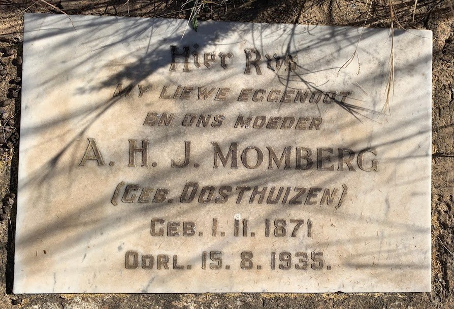 MOMBERG A.H.J. nee OOSTHUIZEN 1871-1935