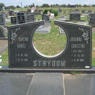 STRYDOM Barend Daniel 1899-1944 &amp; Johanna Christina SMIT 1913-2000