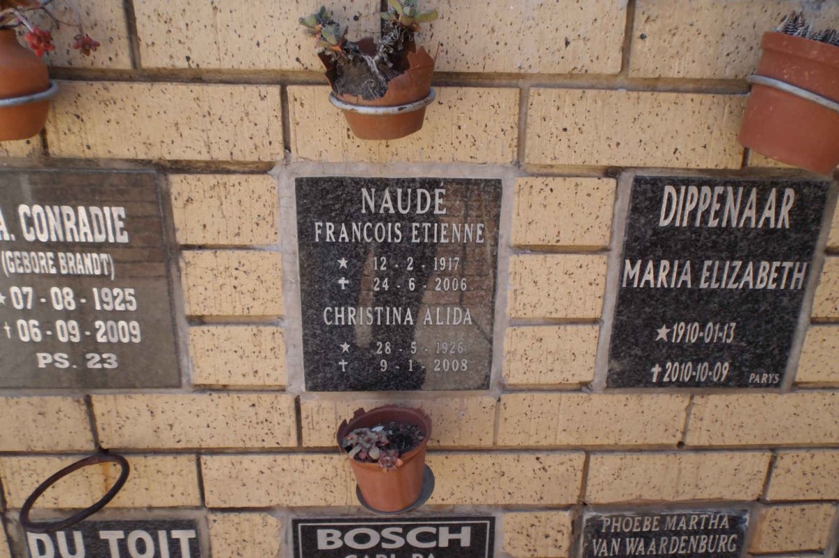 NAUDE Francois Etienne 1917-2006 &amp; Christina Alida 1926-2008