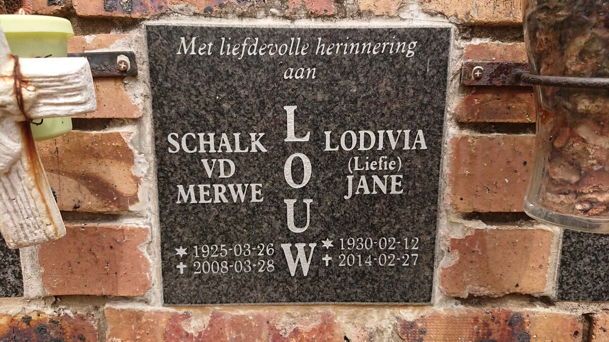 LOUW Schalk vd Merwe 1925-2008 & Lodivia Jane 1930-2014