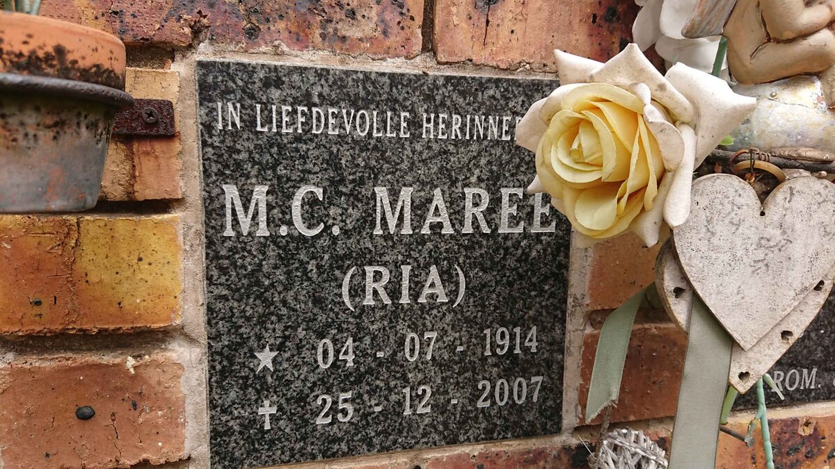 MAREE M.C. 1914-2007