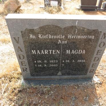 ? Maarten 1923-2003 & Magda 1931-