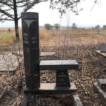 CLAASSENS Johan Izak Jacobus 1925-1982 & Alice Lucy 1927- :: SPARKS Lisa 1980-1980 