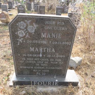 FOURIE Manie 1931-2002 & Martha 1930-2000
