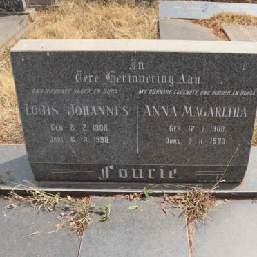 FOURIE Louis Johannes 1908-1998 & Anna Magaretha 1908-1983