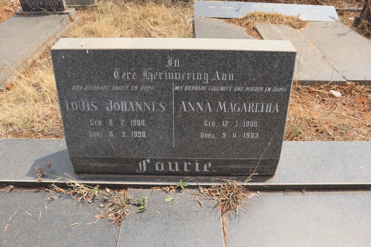 FOURIE Louis Johannes 1908-1998 & Anna Magaretha 1908-1983