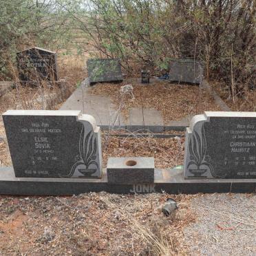 JONK Christiaan Mauritz 1910-1981 & Elsie Sovia V.D. MERWE 1911-