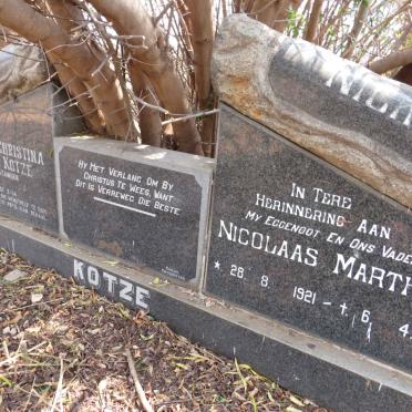 KOTZE Nicolaas Marthinus 1921-1981 & Elizabeth Christina Johanna STANDER 1924- _1