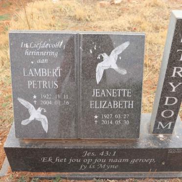 STRYDOM Lambert Petrus 1922-2004 & Jeanette Elizabeth 1927-2014