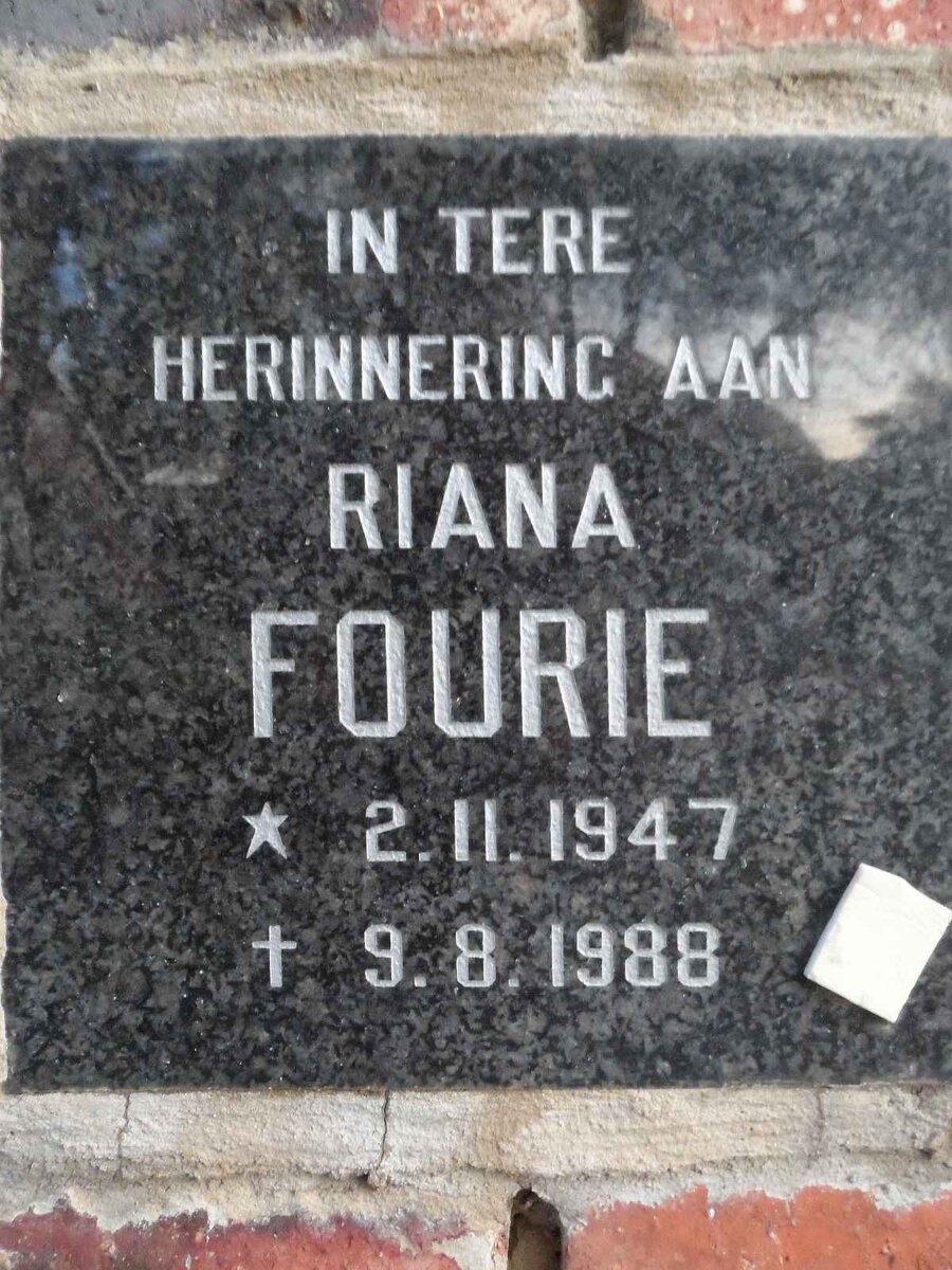 FOURIE Riana 1947-1988