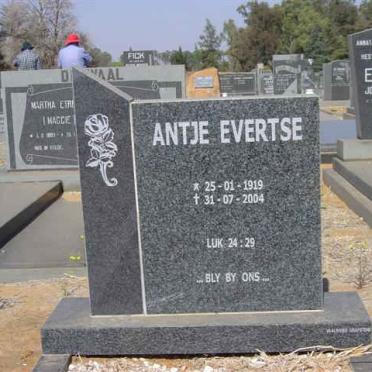 EVERTSE Antje 1919-2004