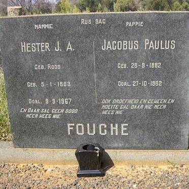 FOUCHÉ Jacobus Paulus 1882-1962 &amp; Hester J.A. ROOS 1893-1967