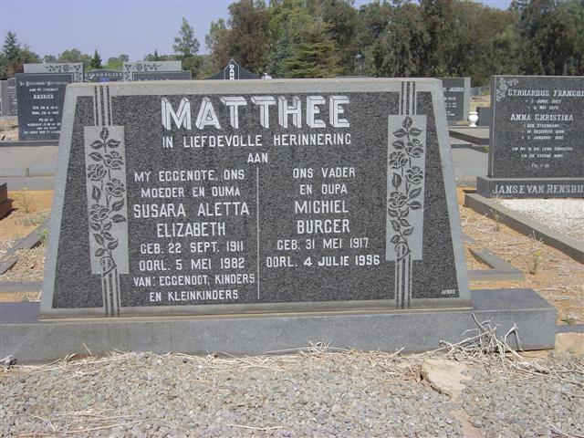 MATTHEE Michiel Burger 1917-1996 &amp; Susara Aletta Elizabeth 1911-1982