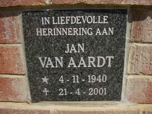 AARDT Jan, van 1940-2001