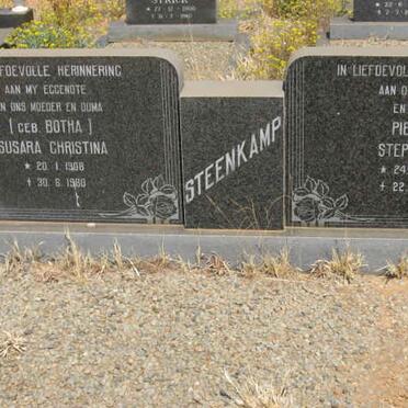 STEENKAMP Pieter Stephanus 1903-1987 &amp; Susara Christina BOTHA 1908-1980