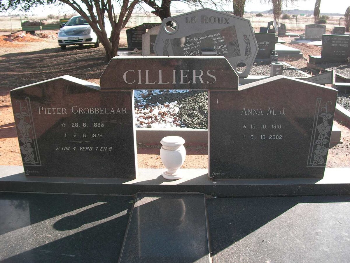 CILLIERS Pieter Grobbelaar 1895-1979 &amp; Anna M.J. 1910-2002