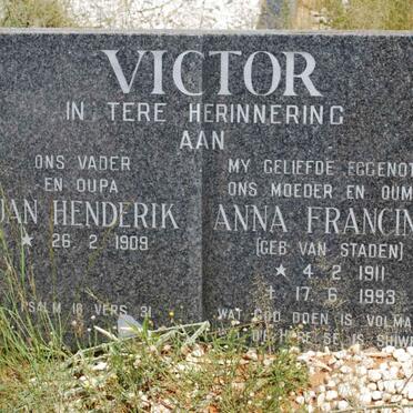 VICTOR Jan Henderik 1909- &amp; Anna Francina VAN STADEN 1911-1993