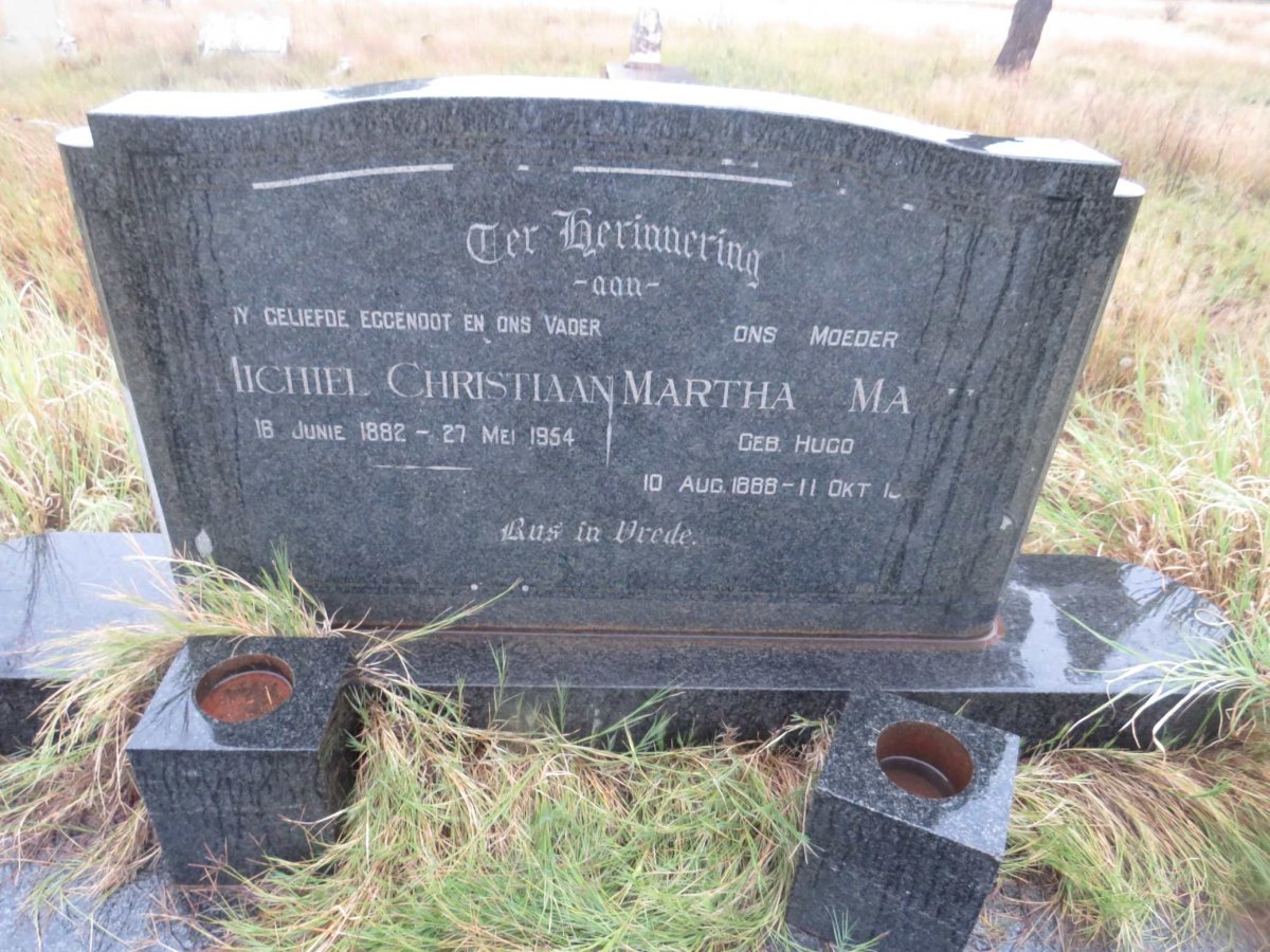 ? Michiel Christiaan 1882-1954 &amp; Martha Maria HUGO 1888-19??