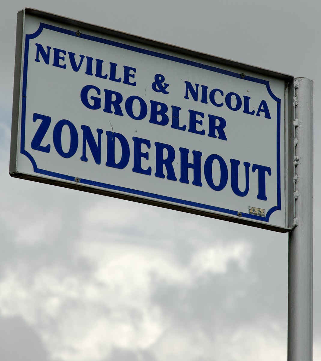 ZONDERHOUT FARM GATE