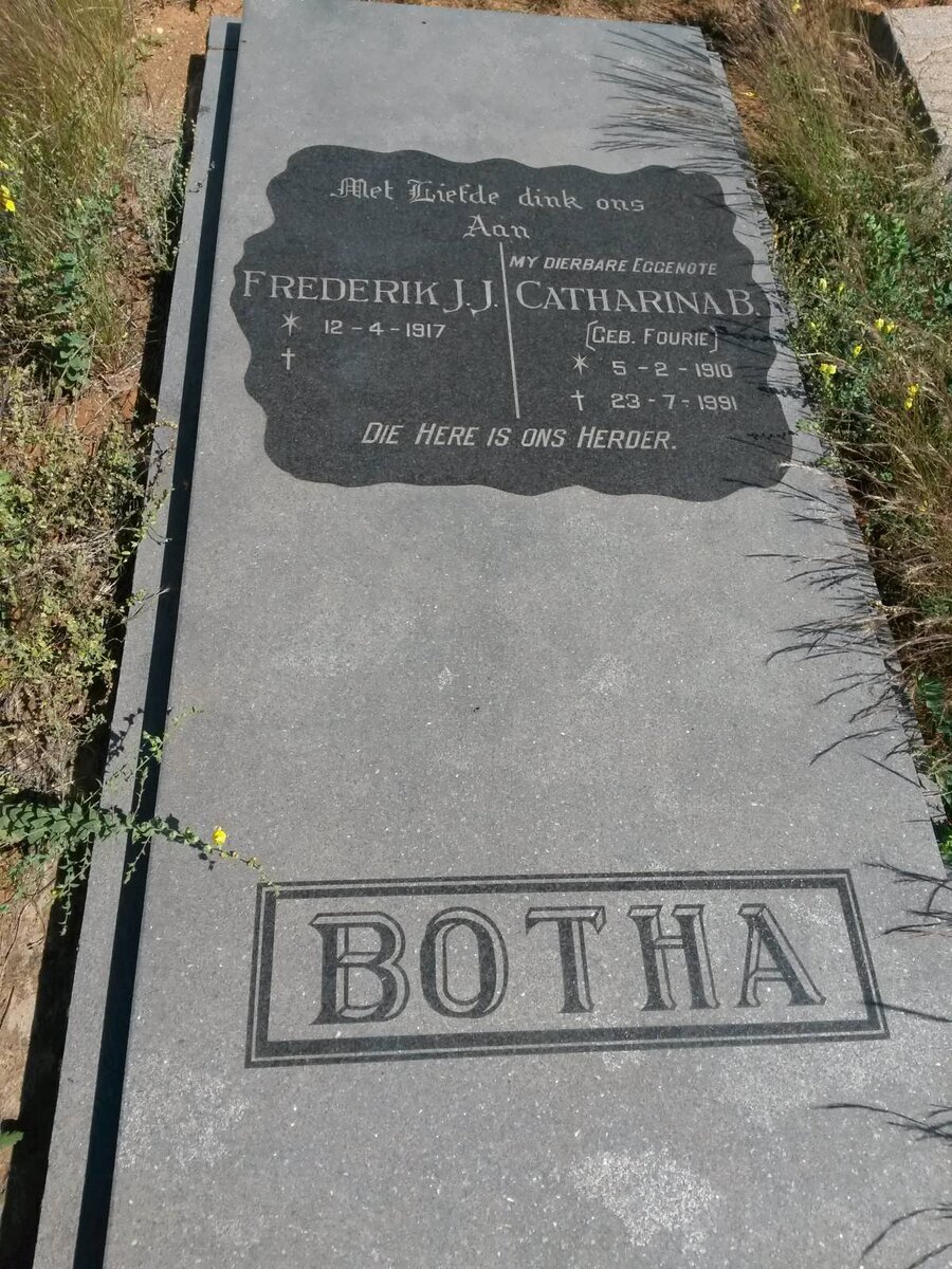 BOTHA Frederik J.J. 1917- &amp; Catharina B. FOURIE 1910-1991