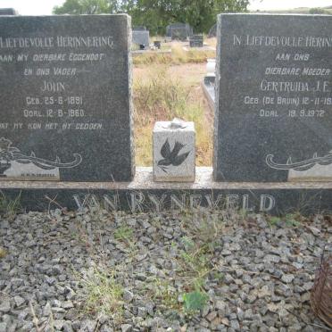 RYNEVELD John, van 1891-1960 &amp; Gertruida J.E. DE BRUIN 1891-1972