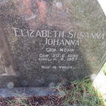 OOSTHUIZEN Willem Johannes 1889-1973 & Elizabeth Susanna Johanna MOHR 1890-1957 _2