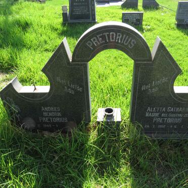 PRETORIUS Andries Hendrik 1949- & Aletta Catharina voorheen NAUDE, OOSTHUIZEN 1952-1990 