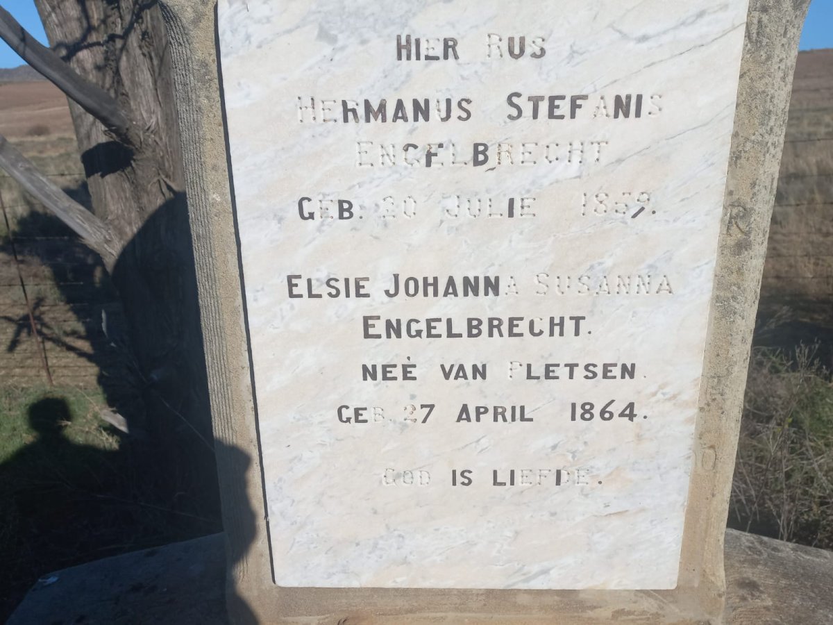 ENGELBRECHT Hermanus Stefanis 1859- & Elsie Johanna Susanna VAN PLETSEN 1864-