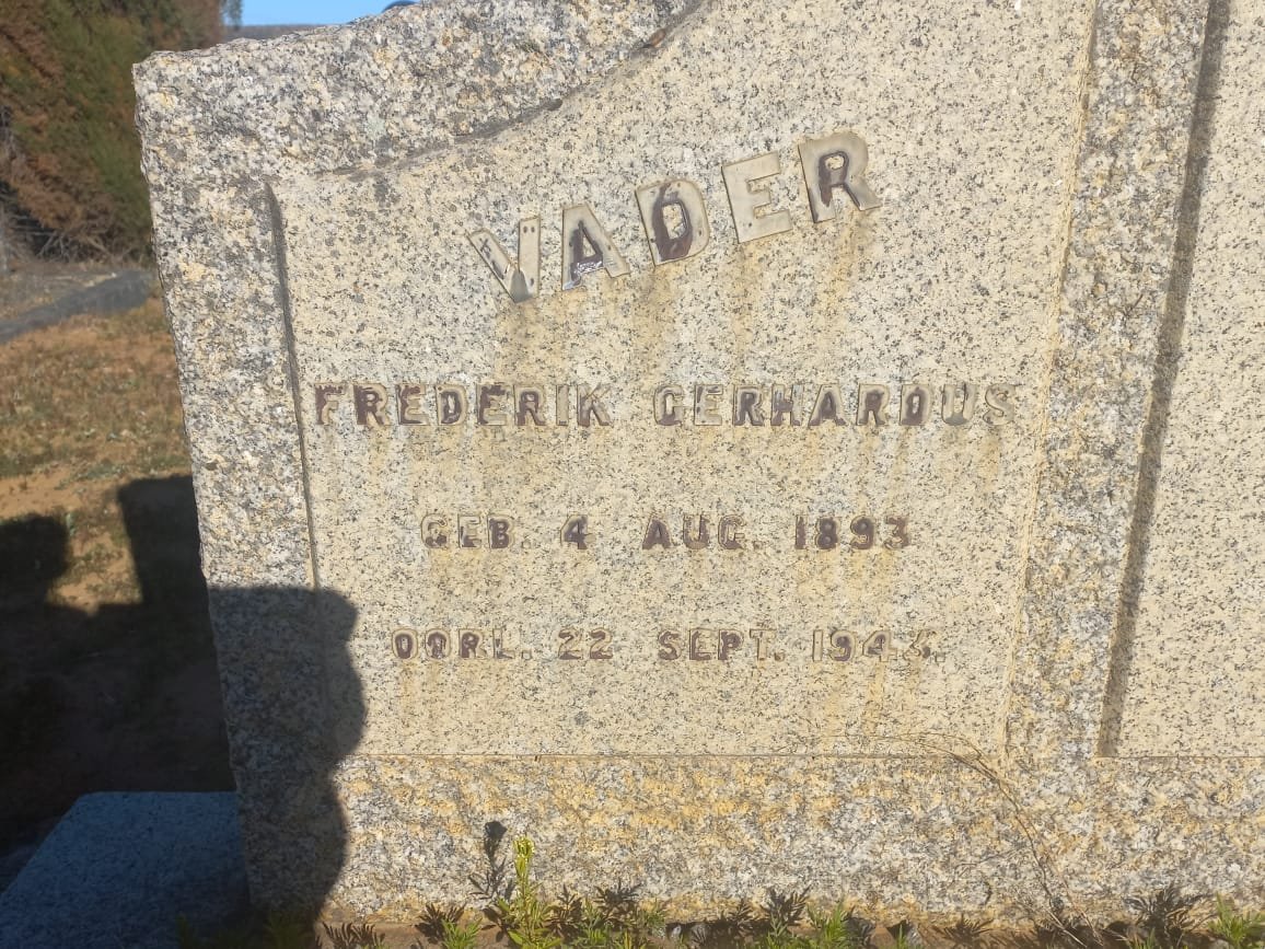 FOUCHE Frederik Gerhardus 1893-1944 & Elsie Johanna Susanna ENGELBRECHT 1890-1966 :: DU RAAN Elsie Johanna Susanna 1929-1995_2