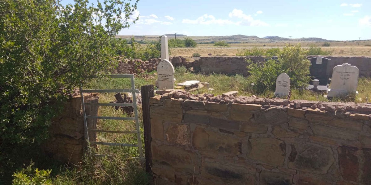 4. Overview of Cemetery / Oorsig