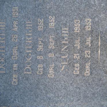 ROUX, le 1951-1951 :: LE ROUX 1952-1952 :: LE ROUX 1953-1953