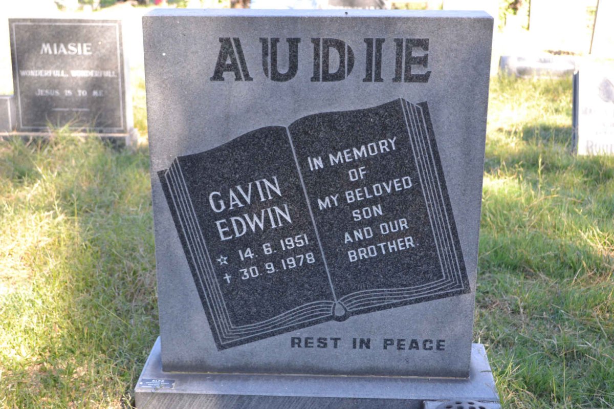 AUDIE Gavin Edwin 1951-1978