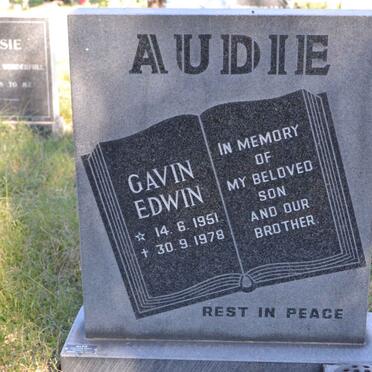 AUDIE Gavin Edwin 1951-1978